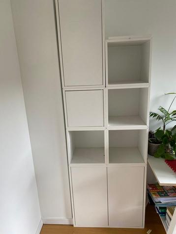 Eket witte wandkasten, Ophalen, Overige materialen, Zo goed als nieuw, Minder dan 150 cm