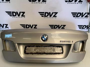 Achterklep van een BMW M5 (354) beschikbaar voor biedingen
