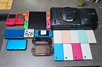 Gameboy DS PSP retrogameconsole collectie beschikbaar voor biedingen