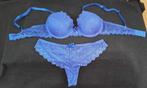 nieuw set BH met padding+ string 75B Hunkemöller, Blauw, Hunkemöller, Ophalen of Verzenden, Setje