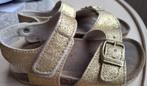 Zeer mooie gouden sandalen maat 26, Ophalen, Gebruikt