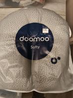 Domo borstvoedingskussen groen gestippeld, Kinderen en Baby's, Babyvoeding en Toebehoren, Ophalen, Zo goed als nieuw