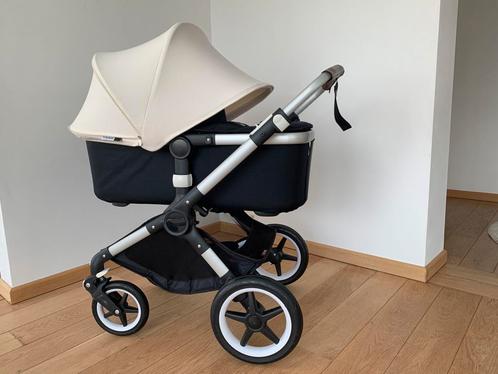 Mooie Bugaboo fox Off-white & accessoires, Kinderen en Baby's, Kinderwagens en Combinaties, Gebruikt, Kinderwagen, Bugaboo, Met reiswieg