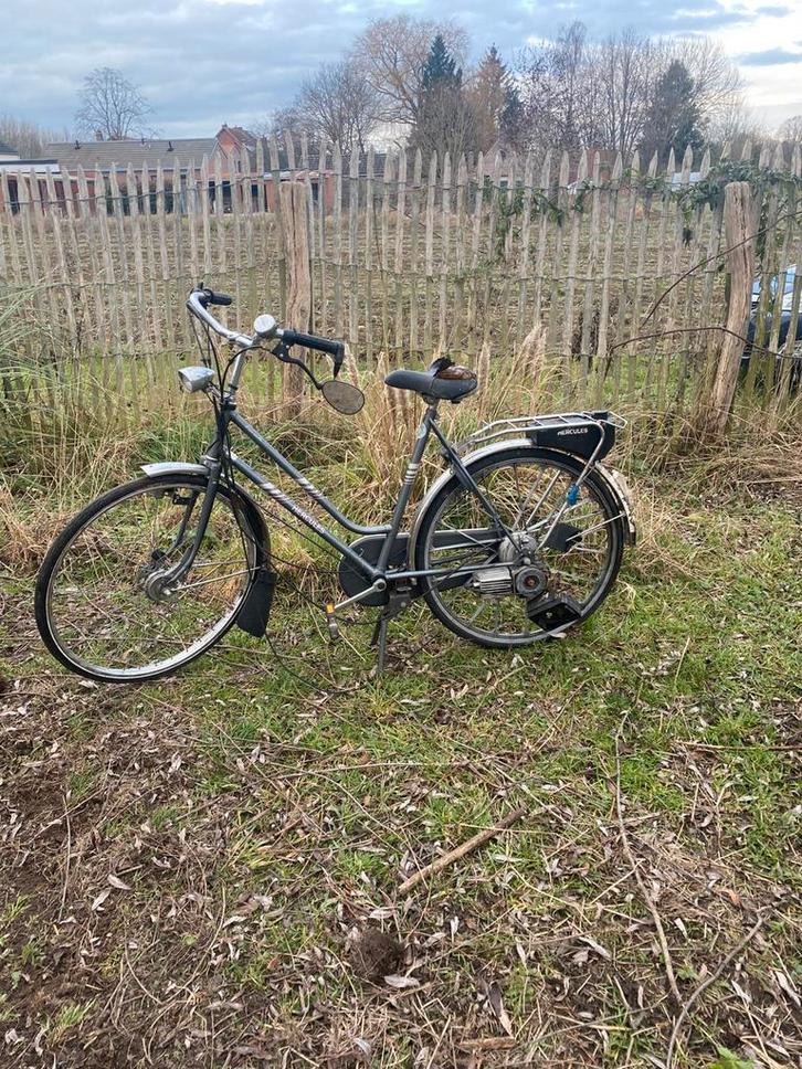 Spartamet fiets met motor, Fietsen en Brommers, Snorfietsen en Snorscooters, Spartamet, Ophalen