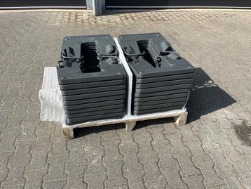 FENDT frontgewichten WG3687 beschikbaar voor biedingen