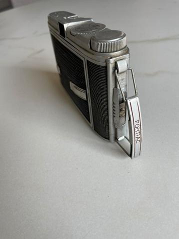 Foto toestel pontiac een agfa en een statief beschikbaar voor biedingen