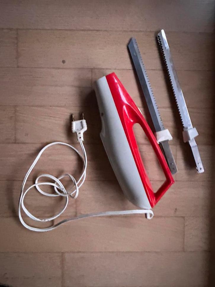 Couteau électrique SEB, Maison & Meubles, Cuisine | Couverts, Utilisé, Enlèvement