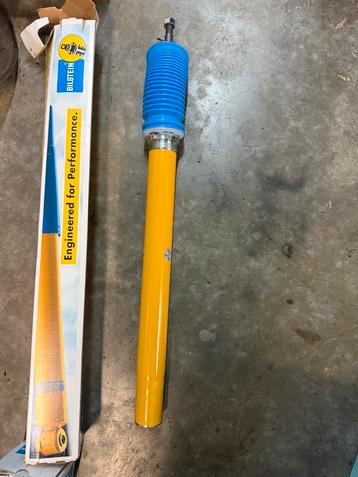 Bmw e28 lot onderdelen , bilstein schokdempers etc.. beschikbaar voor biedingen