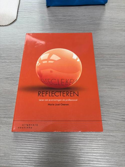 Marie-José Geenen - Reflecteren, Boeken, Politiek en Maatschappij, Zo goed als nieuw, Ophalen of Verzenden