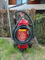 Brandblusser op Kar, Ophalen, Zo goed als nieuw, Brandblusser