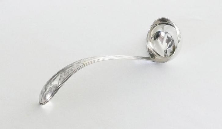 Zilveren Soeplepel - C.J. Begeer - 1884 - 140 gram, Antiquités & Art, Antiquités | Argent & Or, Argent, Envoi