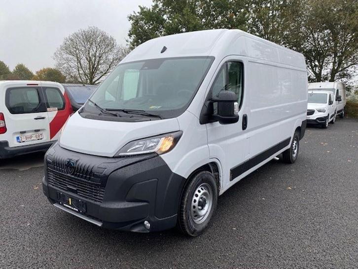 Peugeot Boxer 435 L3H2 180PK Automaat *STOCK*, Auto's, Peugeot, Bedrijf, Boxer, ABS, Airbags, Bluetooth, Boordcomputer, Centrale vergrendeling