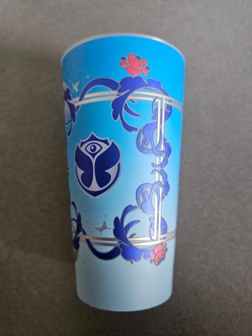 Tomorrowland - verlichte Redbull beker 2025, Verzamelen, Complete verzamelingen en Collecties, Ophalen of Verzenden