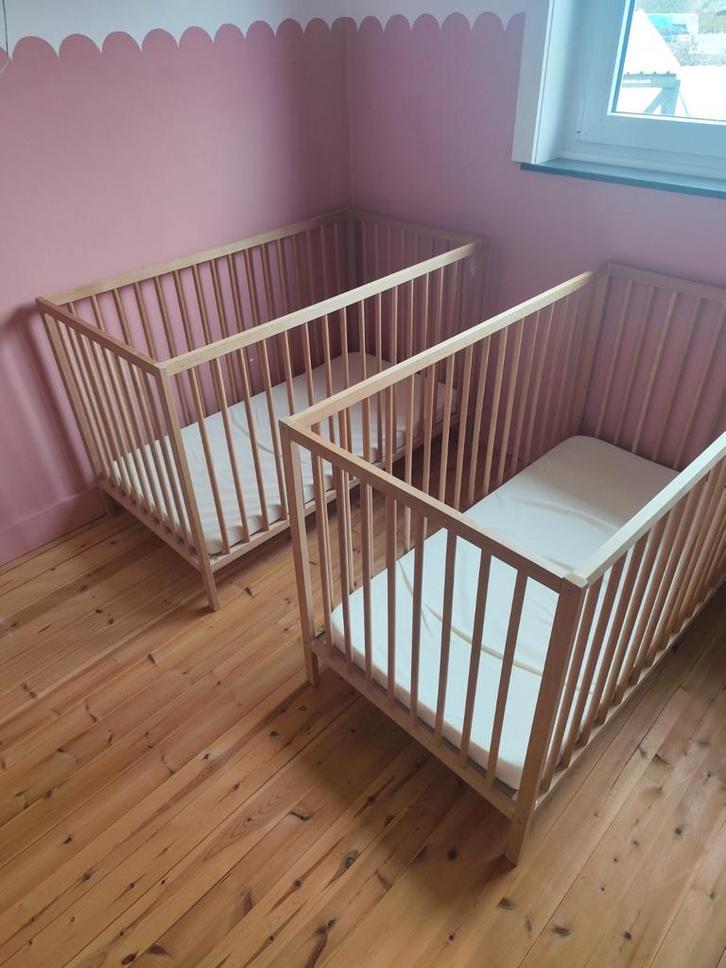 Babybed Sniglar Ikea inclusief matras, Kinderen en Baby's, Kinderkamer | Complete kinderkamers, Ophalen