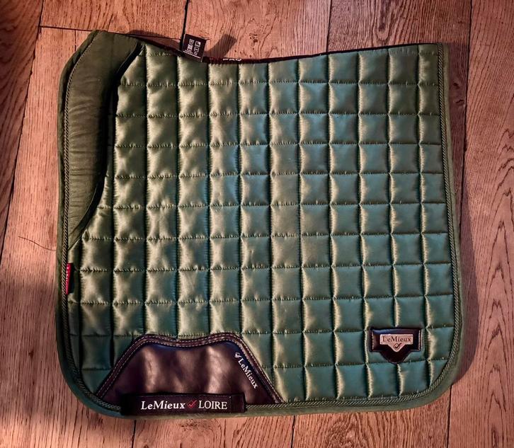 Plaid Lemieux - dressage complet - vert, Animaux & Accessoires, Chevaux & Poneys | Couvertures & Couvre-reins, Comme neuf, Couverture