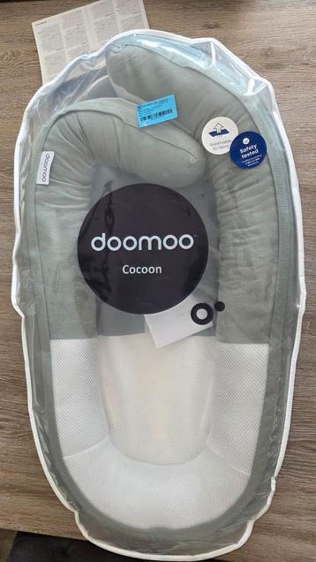 Doomoo babynestje met extra pad beschikbaar voor biedingen