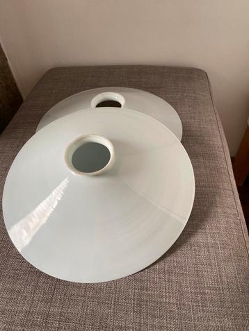 Opaline voor suspensie  beschikbaar voor biedingen