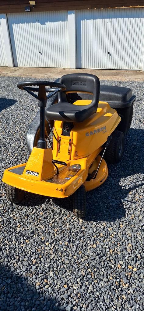 STIGA gazontractor - Zitmaaier, Tuin en Terras, Zitmaaiers, Ophalen