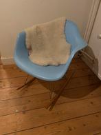 Eames schommelstoel, Huis en Inrichting, Fauteuils, Ophalen, Zo goed als nieuw