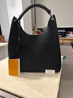 Louis Vuitton Carmel Mahina Hobo Bag Black, Noir, Sac à main, Enlèvement ou Envoi, Neuf
