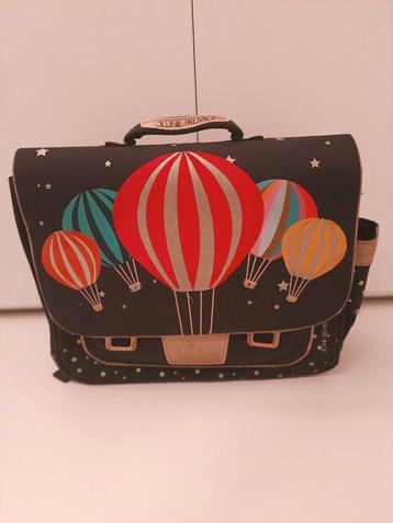 Boekentas Jeune Premier beschikbaar voor biedingen