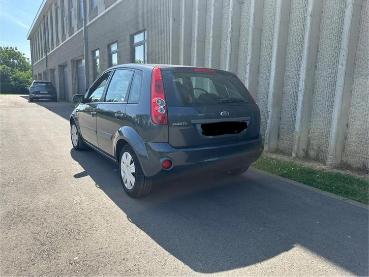 Ford fiesta 2006 en tres bon etat, Auto's, Ford, Particulier, Fiësta, ABS, Airconditioning, Boordcomputer, Centrale vergrendeling