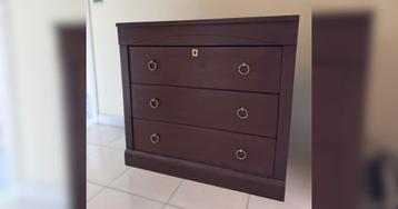 Massief houten ladekast - 3 ruime lades met ringgrepen beschikbaar voor biedingen