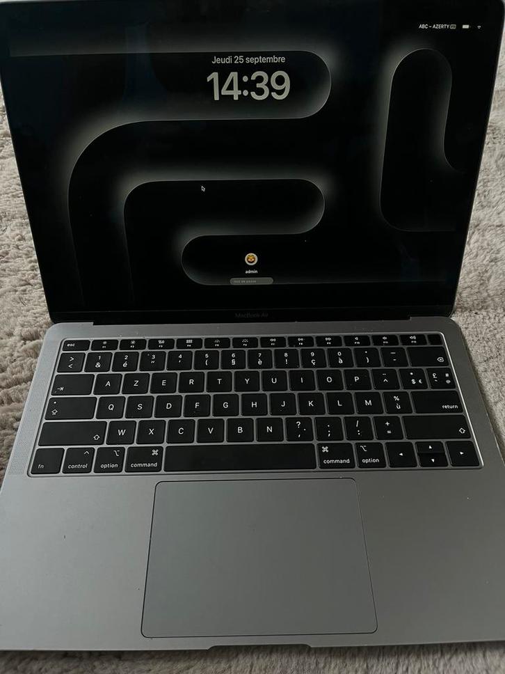 MacBook Air 13’, Computers en Software, Apple Macbooks, Zo goed als nieuw, MacBook, 13 inch, 3 tot 4 Ghz, 256 GB, 8 GB, Azerty