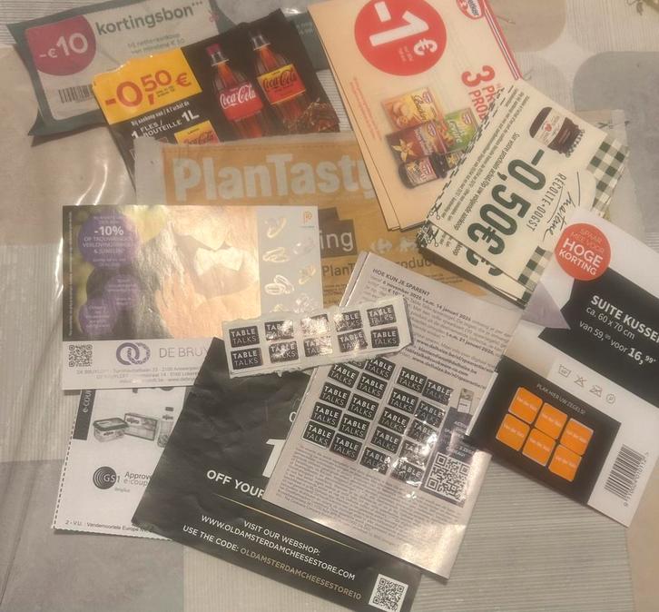 coupons de réduction/timbres d'épargne dans les supermarchés, Collections, Actions de supermarché, Autres supermarchés, Enlèvement ou Envoi