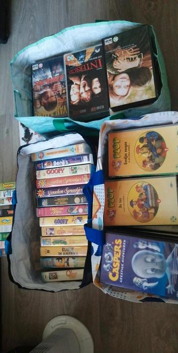 VHS videobanden 113 stuks allerlei beschikbaar voor biedingen