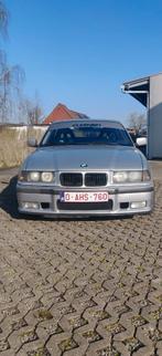 Te koop bmw e36 320i coupé, Auto's, Zwart, Handgeschakeld, Particulier, Zilver of Grijs