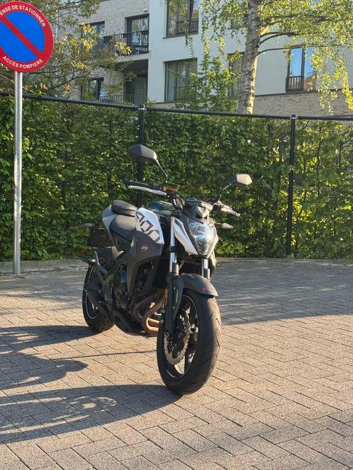 CF Motor NK 400, Motoren, Motoren | Overige merken, Particulier, Naked bike, 12 t/m 35 kW, 2 cilinders, Ophalen