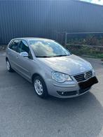 Vw polo, Auto's, Grijs, 3 cilinders, Zilver of Grijs, Te koop