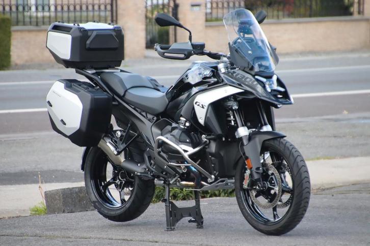 BMW R1300GS Triple Black  4000km, Motoren, Motoren | BMW, Particulier, Toermotor, meer dan 35 kW, 2 cilinders, Motorrijbewijs A