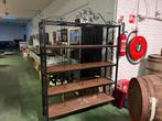 Industrieel smeedijzeren winkelrek/wijnrek/horeca display, Zakelijke goederen, Industrieel