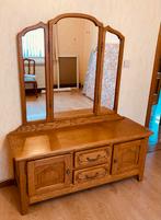 Gratis kaptafel met spiegel., Huis en Inrichting, Tafels | Kaptafels, Ophalen, Zo goed als nieuw