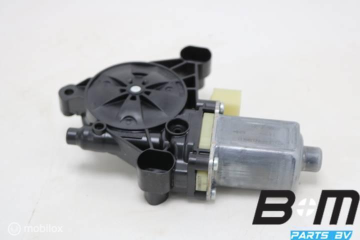 Raammotor rechtsvoor VW Golf Sportsvan 5Q0959801B, Auto-onderdelen, Interieur en Bekleding, Gebruikt