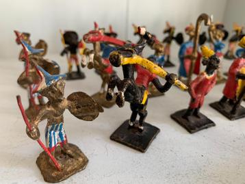 Bronzen Tribal Ashanti Figuren beschikbaar voor biedingen
