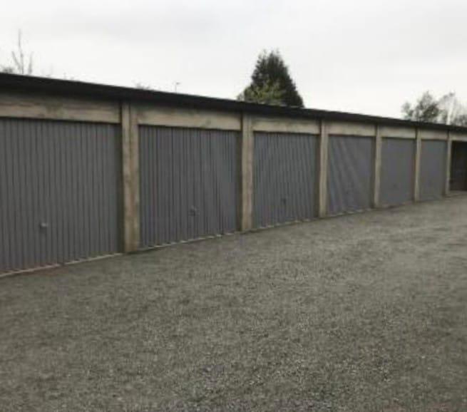 Garage fermé a louer à Tubize, Autos : Divers, Garages