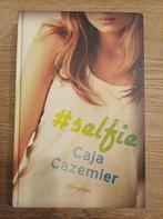 #Selfie (Boek van Caja Cazemier), Ophalen of Verzenden, Zo goed als nieuw, Caja Cazemier