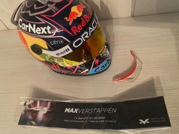 MAX VERSTAPPEN MIAMI GP 2022 1/2 SCALE HELMET  beschikbaar voor biedingen