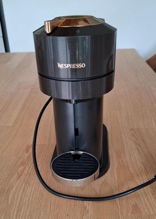 NESPRESSO VERTUO KOFFIEZETAPPARAAT, Elektronische apparatuur, Koffiezetapparaten, Koffiemachine, Ophalen