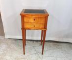 Petit meuble d'appoint ancien à 2 tiroirs en merisier L 35 c, Antiquités & Art, Curiosités & Brocante, Enlèvement