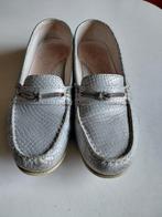 Zilverkleurige instappers, maat 41. Hush p Puppies, Kleding | Dames, Schoenen, Instappers, Ophalen of Verzenden, Grijs, Gedragen