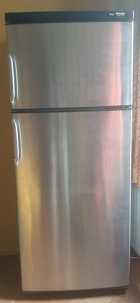 MIELE koelkast+vriesvak, Elektronische apparatuur, Koelkasten en IJskasten, Gebruikt, Met aparte vriezer, 200 liter of meer, 160 cm of meer