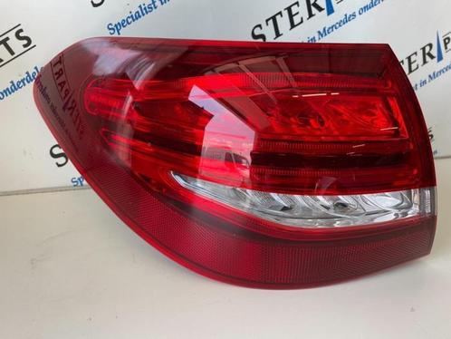 Achterlicht links van een Mercedes C-Klasse, Auto-onderdelen, Verlichting, Mercedes-Benz, Nieuw, 12 maanden garantie, Ophalen of Verzenden