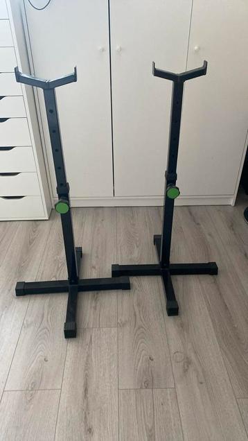 Kaars met halterstang beschikbaar voor biedingen