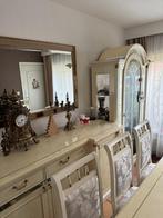 Witte meubel in goede staat, Ophalen