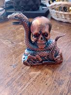Aansteker skull met slang, Ophalen of Verzenden, Zo goed als nieuw, Aansteker
