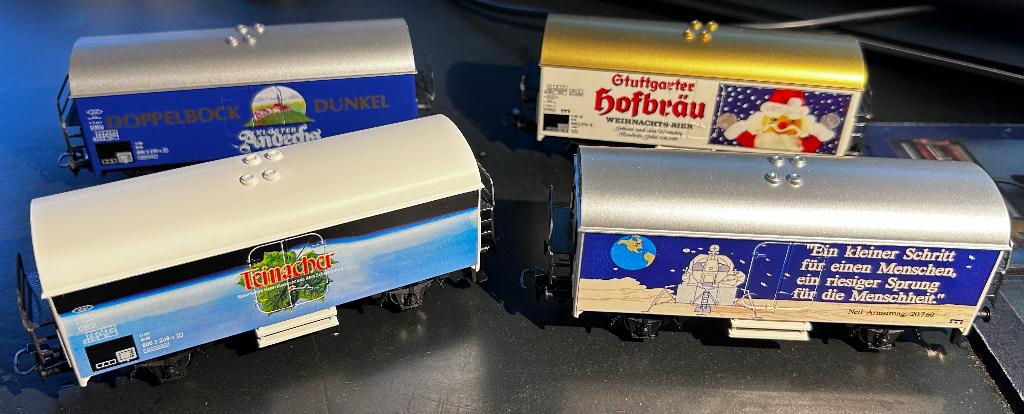 3356. Set van 4 H0 Märklin dekwagens/koelkasten., Hobby en Vrije tijd, Modeltreinen | H0, Zo goed als nieuw, Wagon, Märklin, Ophalen of Verzenden